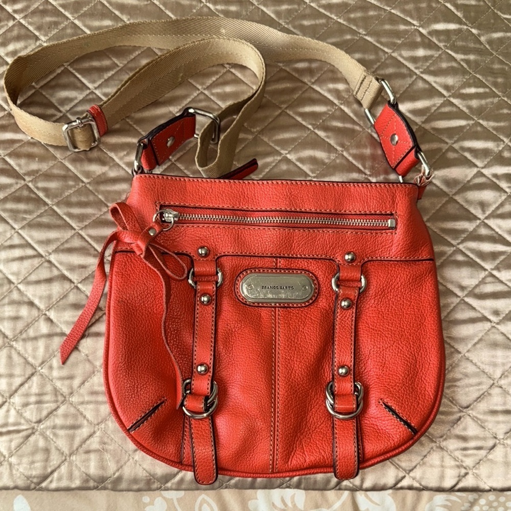 Outback Crossbody Bag Fine Dublin Leather FRANCO SARTO